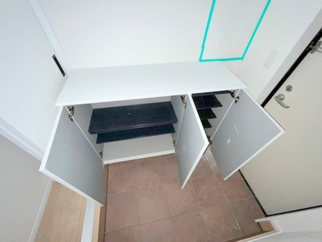 【玄関】 | 中山荘園LOHAUS