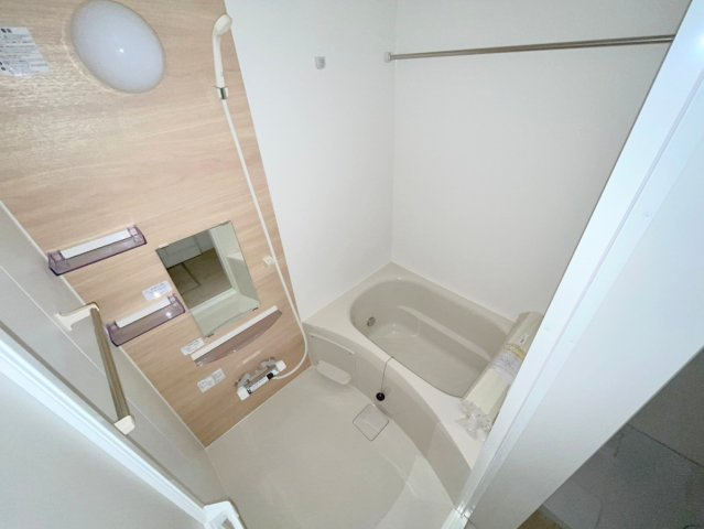 【浴室】 | 中山荘園LOHAUS