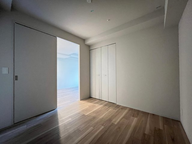 アーバネックス南新町の洋室