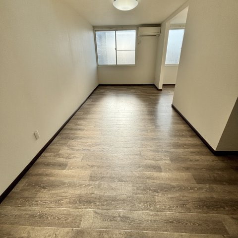 リベルテ桜木の居間・リビング