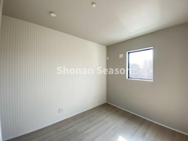 【洋室】 | 陽当たりを重視されるお客様にもピッタリな全室南向きの間取りプラン◎
1日を通して日照時間長く、快適性がUPしますよ♪