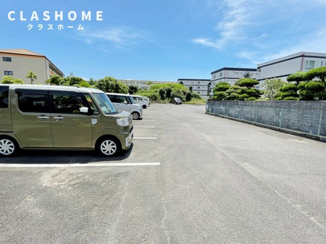 衣浦マンション　B棟　　刈谷市の賃貸ならクラスホーム刈谷店の駐車場