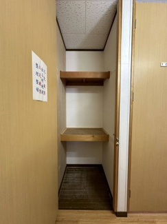 【その他共用部分】 | 美浜レジデンス | トランクルーム　季節物用品の収納に便利です