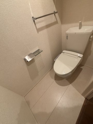 【トイレ】 | シャルマンドムス