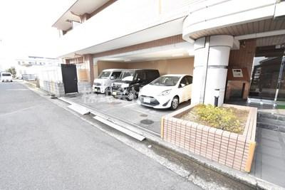 【駐車場】 | グランディール青山