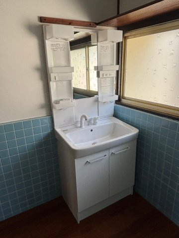 倉永貸家の独立洗面台