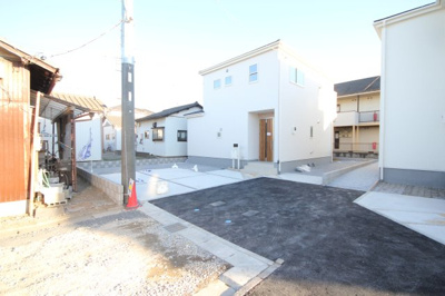 【前面道路含む現地写真】 | 三郷市新和2丁目 | 前面道路含む現地写真です