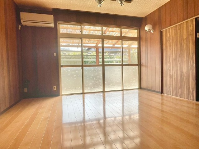 倉永貸家Tの洋室