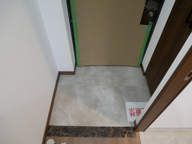 【玄関】 | Toshin Architect Bldg 