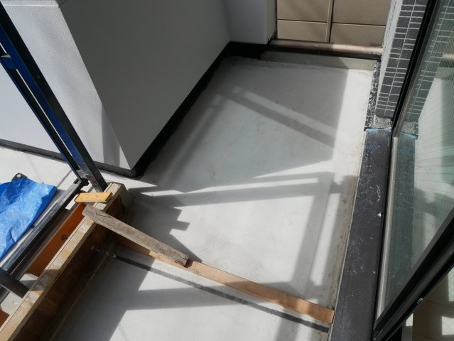 【バルコニー】 | Toshin Architect Bldg 