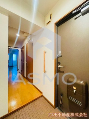 【玄関】 | ジュオン城東 | ※同物件　別間取り　参考写真