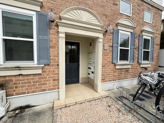 プリマルージュ松戸のエントランス