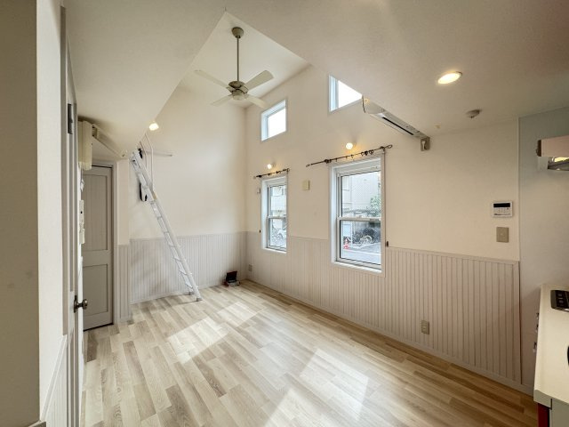 プリマルージュ松戸の居間・リビング