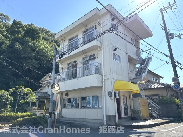 コーポ井上の外観