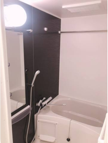 【浴室】リヴシティ横濱新川町弐番館