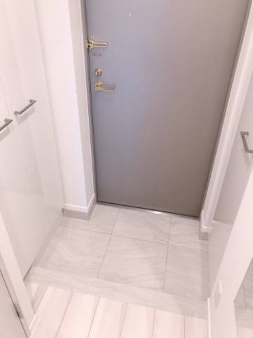 【玄関】リヴシティ横濱新川町弐番館 