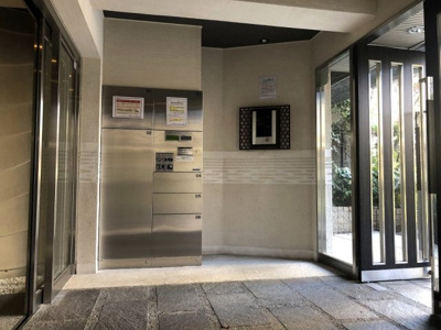 【エントランス】 | スパシエトラッド川口