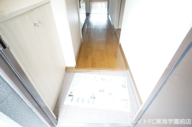 熊本市西区池田４丁目の賃貸マンションの玄関
