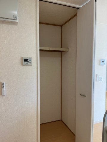 ドゥ ボナール岩船の収納
