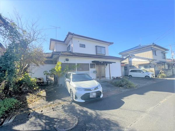 富士宮市万野原新田の中古一戸建の外観
