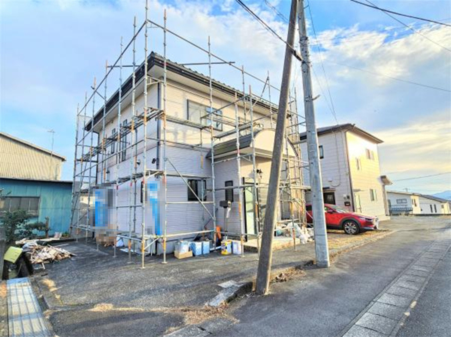 富士宮市万野原新田の中古一戸建の外観
