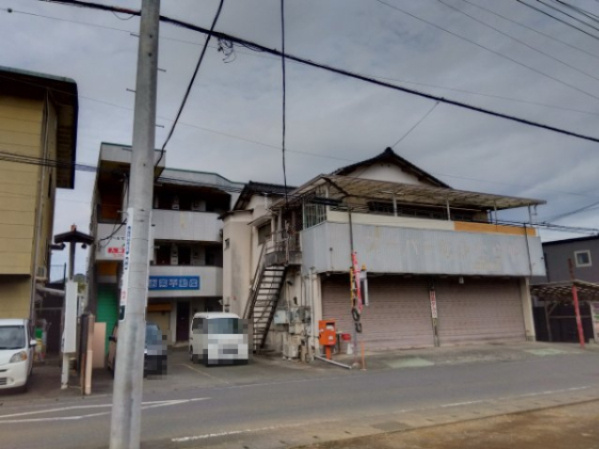 レアールマンションアキタ3　田方郡函南町畑毛の外観|オーナーチェンジ物件です。年間予定賃金収入→5,460,000円・利回り→13％となっています。