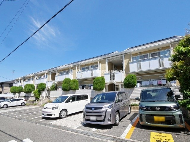 サンライズ曽根西ハイツの外観