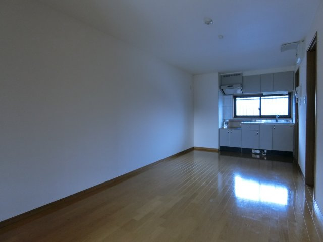 ピアコートBの居間・リビング|イメージ1Ｃ号室の写真