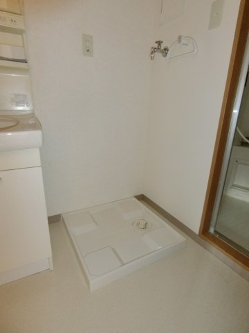 ピアコートBの洗面所|イメージ1Ｃ号室の写真