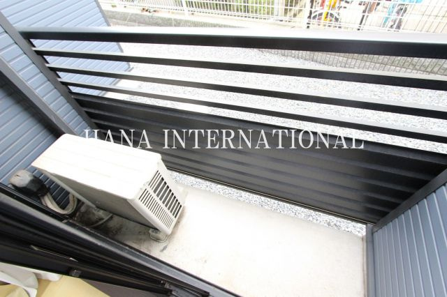 レオネクストすみれのバルコニー