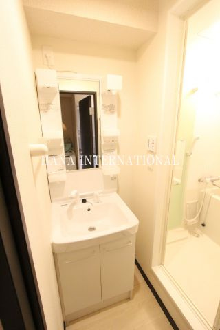 レオネクストすみれの独立洗面台