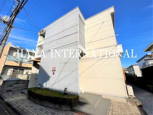 レオパレススティジミハルの外観