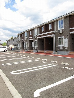 ヴィラ　ルミナーレ　Ⅰの駐車場|駐車場