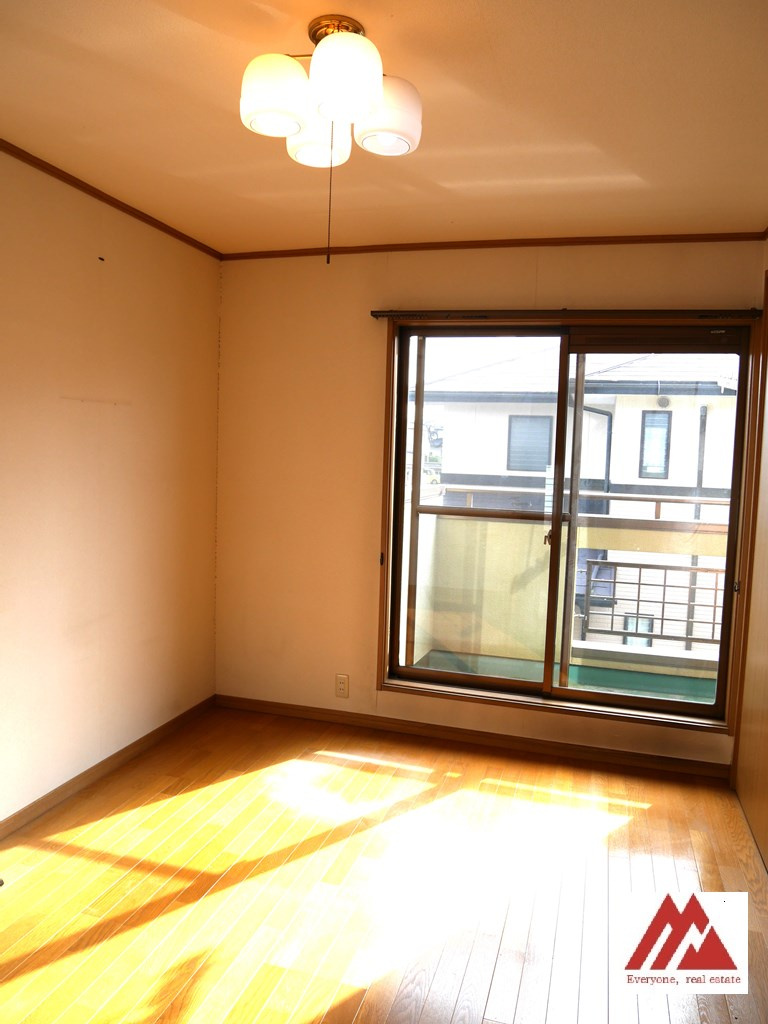 小郡市三国ヶ丘3丁目　中古戸建の洋室