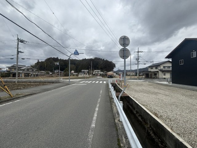 【前面道路含む現地写真】 | 丹波篠山市西吹　建築条件付き土地