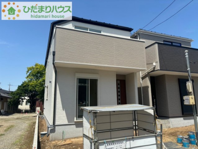 蓮田市御前橋　23-1期　新築一戸建て　リナージュ　01の外観|蓮田駅まで徒歩9分！
駅にアクセスしやすいですね！