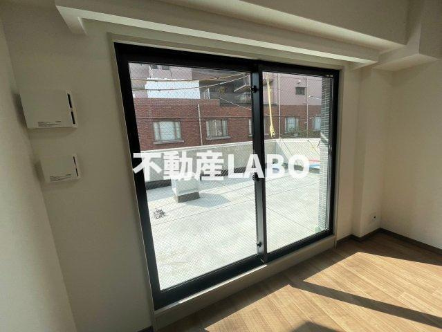 ToshinArchitectBidgのバルコニー