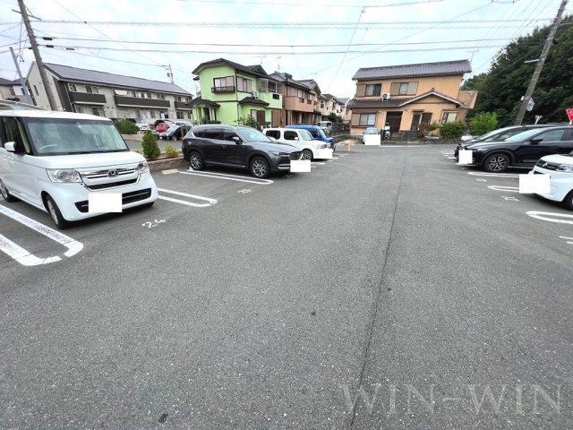 Pruciluの駐車場
