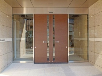 【エントランス】