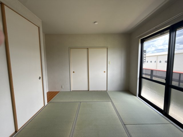 ディアス宮脇Ａ棟の寝室