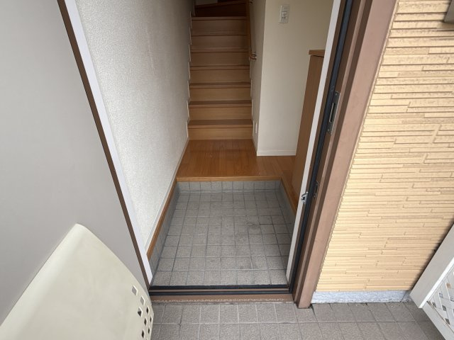 ＭＡＳＴ　ＣＯＵＲＴ加古川南　Ａ棟の玄関
