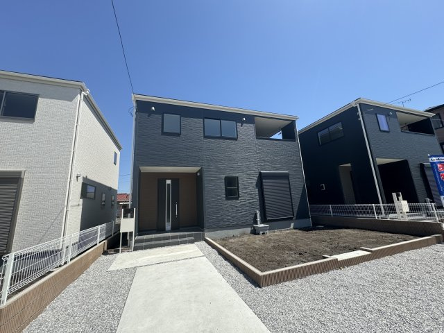 新築　高崎市倉賀野町第14　Livele Garden.S　5号棟の外観|現地写真　完成しました！物件のご内覧等、お気軽にお問合せください♪　							
