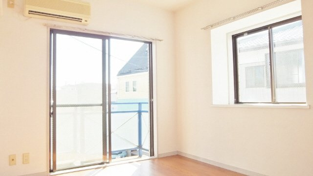 ブルースカイ原木の居間・リビング|洋室4.5帖