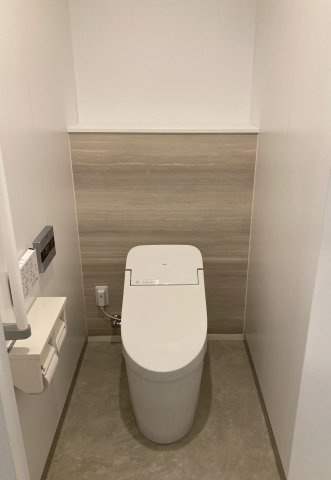都城市高城町穂満坊の事務所のトイレ|女性用トイレです