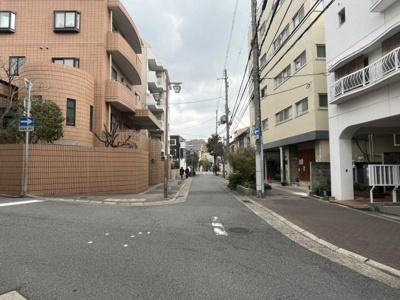 【周辺】 | アジュール山本通