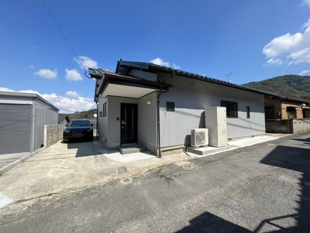 RESET HOUSE－リセットハウス－八幡西区別当町　【八幡西区　中古戸建】の外観|リノベーションで使いやすく生まれ変わりました♪　　【八幡西区　中古戸建　リノベーション】