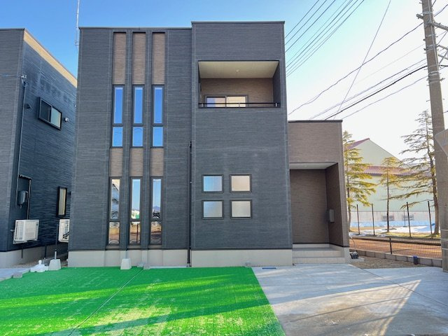 長岡市西津町　新築住宅4LDKの画像