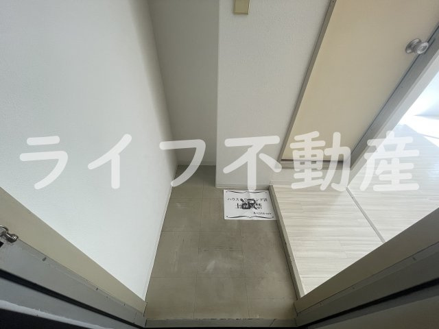 アリーヴェデルチ小阪の玄関|毎日通る玄関はこちらです