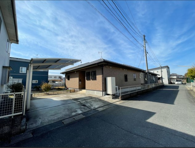 氷川町宮原　中古の前面道路含む現地写真