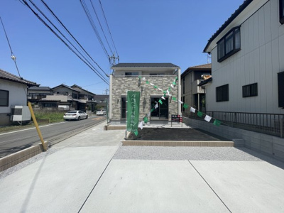 【外観】 | blooming garden熊谷市別府3丁目　新築住宅 | 長い年月を経ても飽きの来ない外観デザインです。
現地(2024年4月撮影)